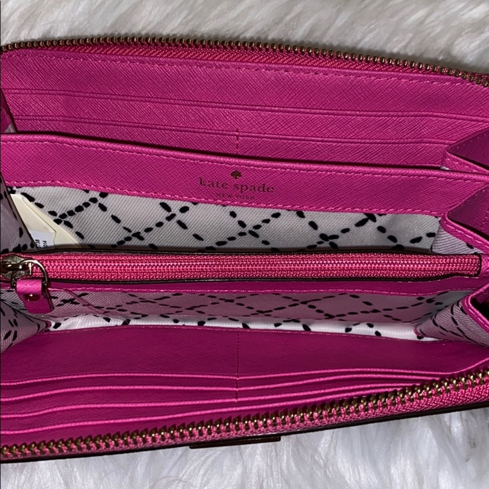 Kate Spade Wallet - Picture 4 of 4